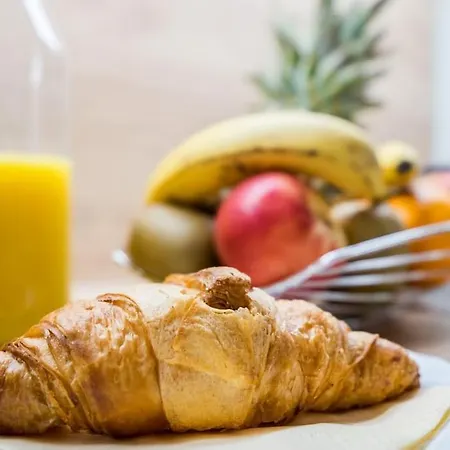 Marina At Danube - Free Private Parking! דירה בודפשט