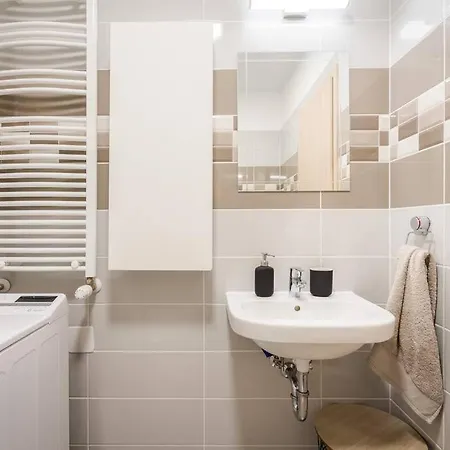 Marina At Danube - Free Private Parking! * בודפשט