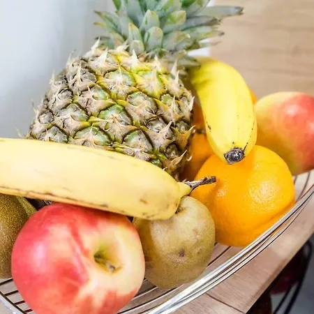 Marina At Danube - Free Private Parking! בודפשט